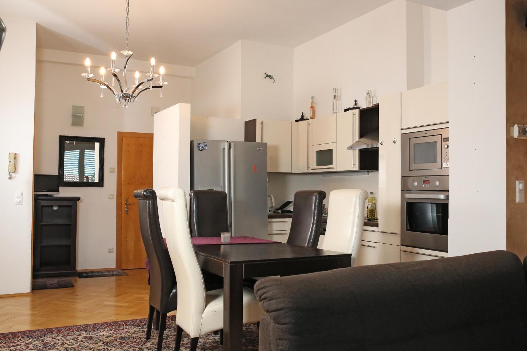 Self-Check In Apartmenthotel Seeglueck Portschach am Woerthersee Luaran gambar