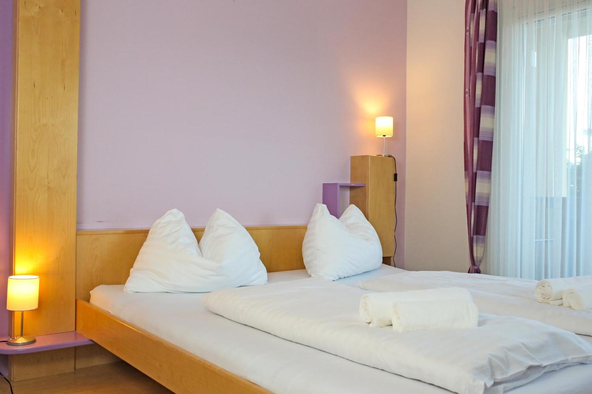 Self-Check In Apartmenthotel Seeglueck Portschach am Woerthersee Luaran gambar