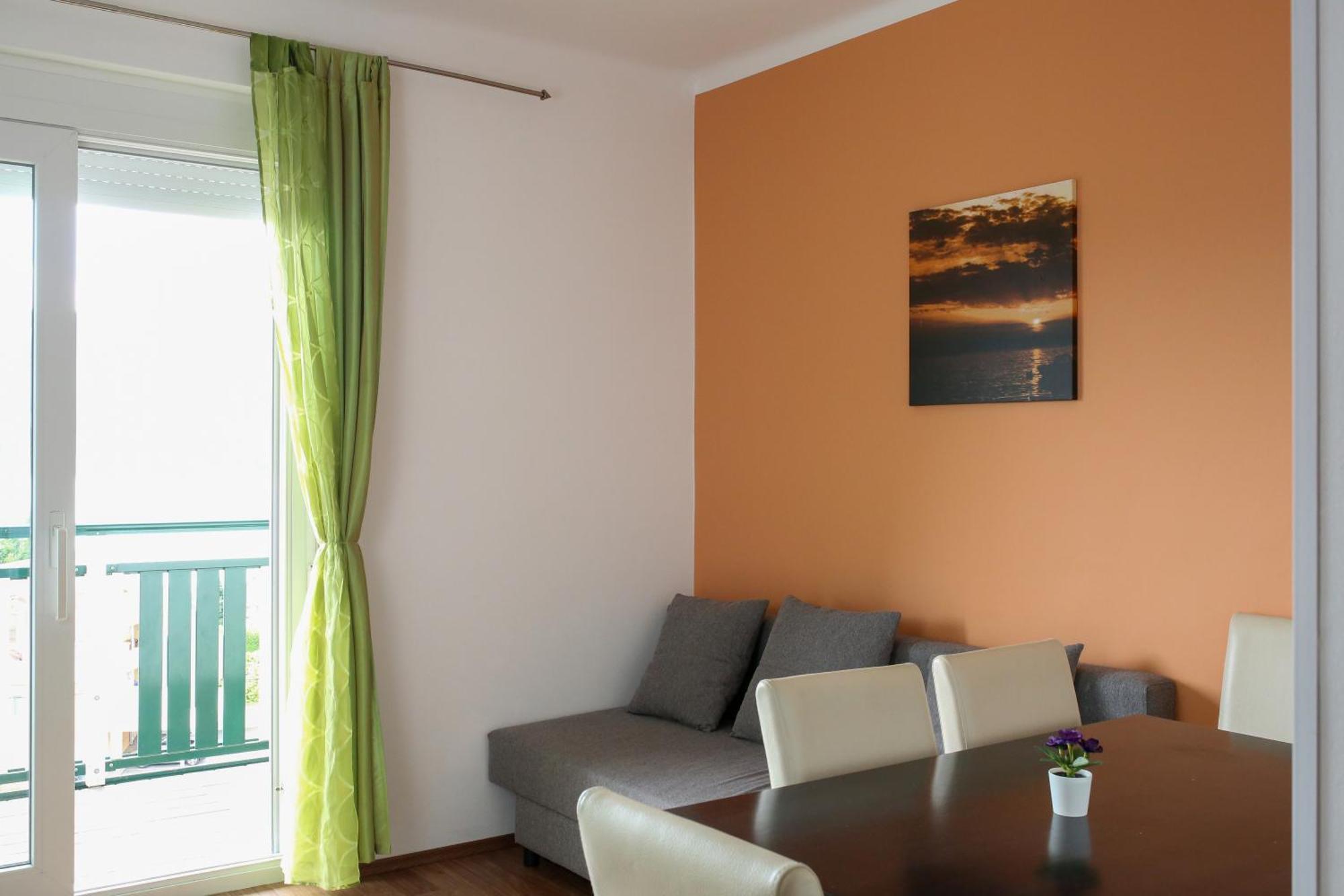 Self-Check In Apartmenthotel Seeglueck Portschach am Woerthersee Luaran gambar