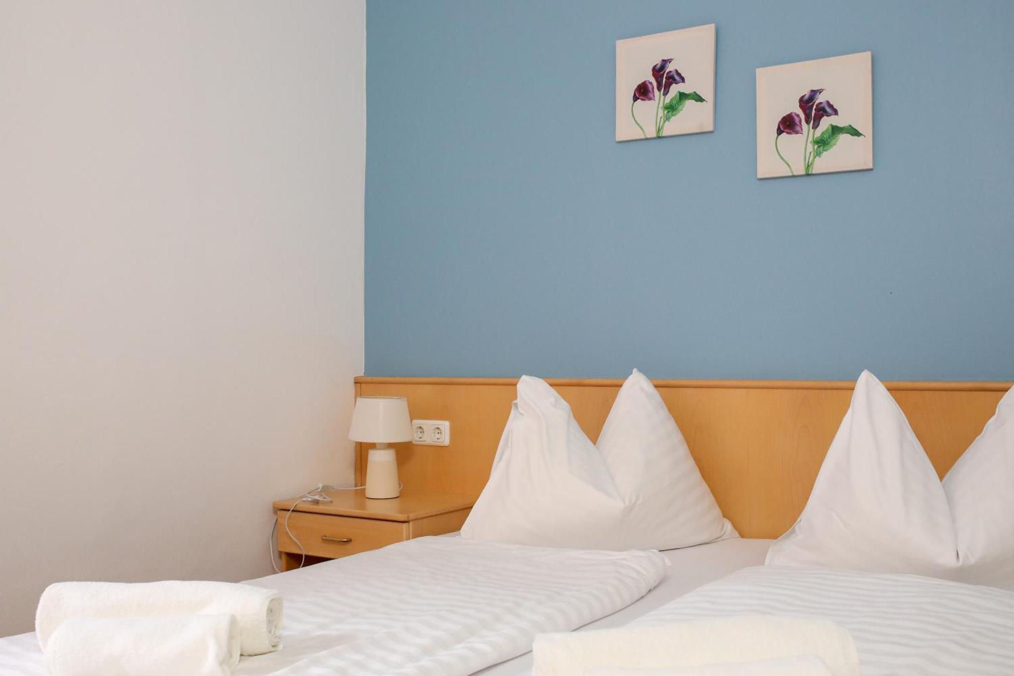 Self-Check In Apartmenthotel Seeglueck Portschach am Woerthersee Luaran gambar