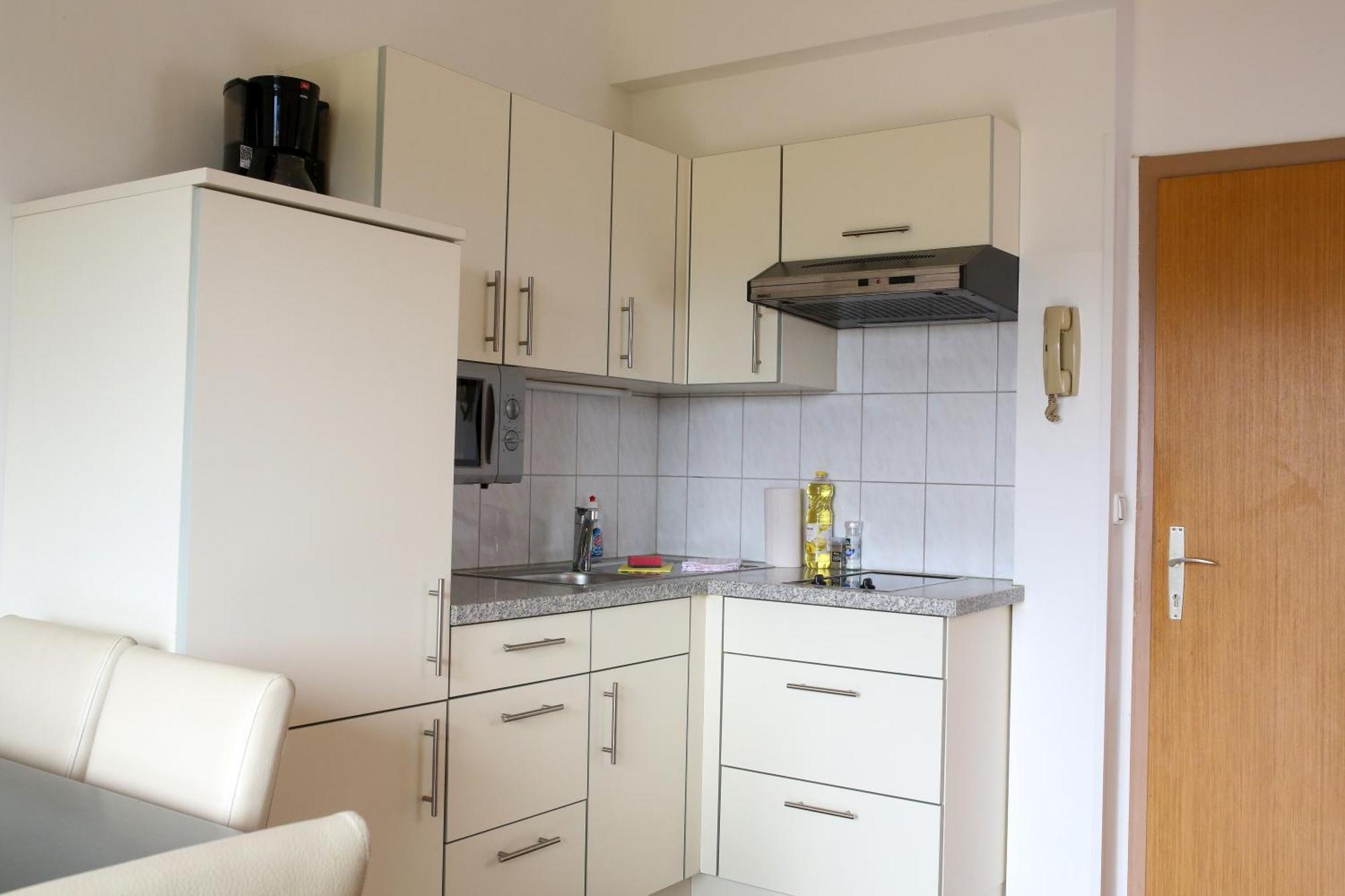 Self-Check In Apartmenthotel Seeglueck Portschach am Woerthersee Luaran gambar