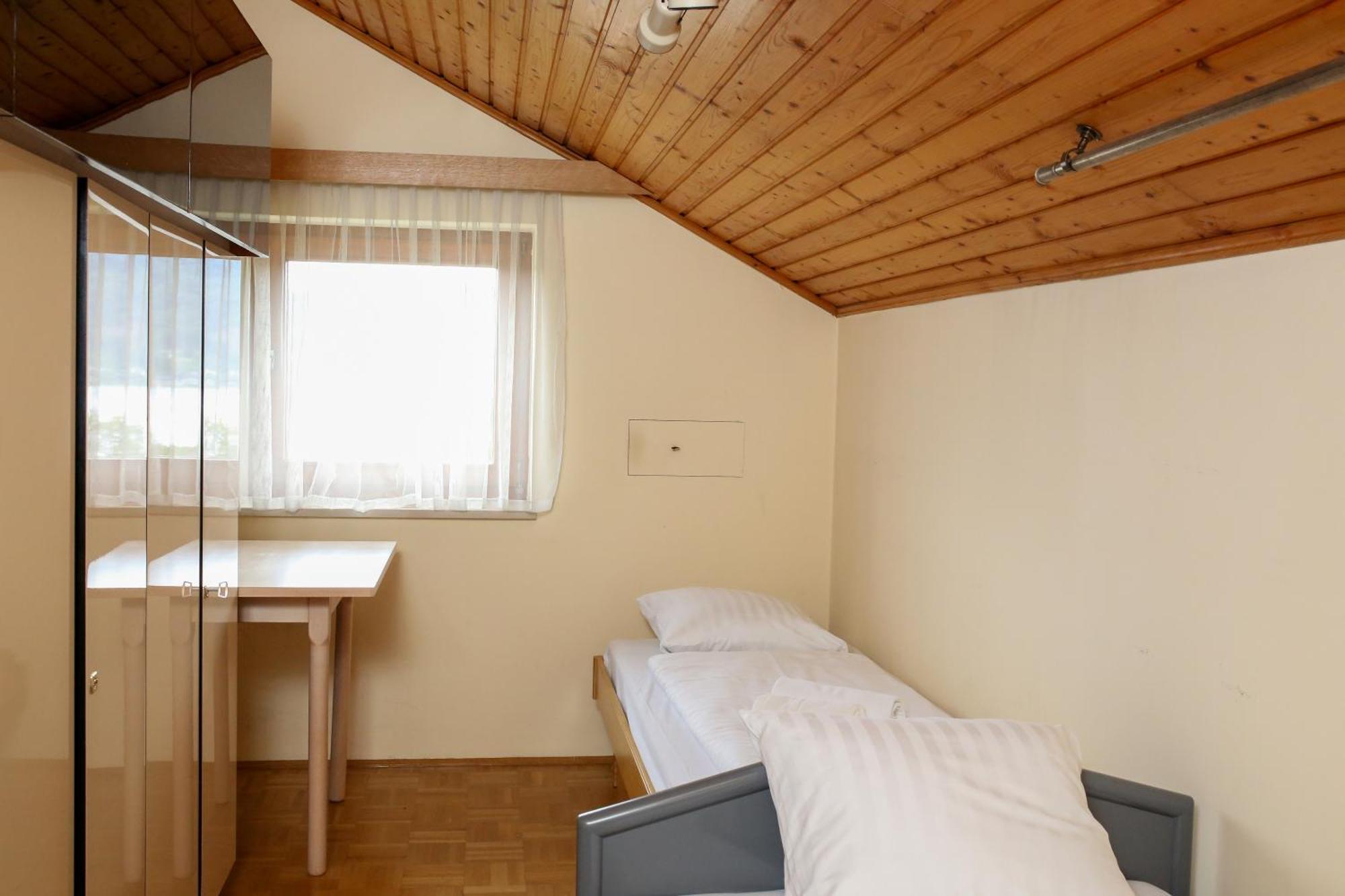 Self-Check In Apartmenthotel Seeglueck Portschach am Woerthersee Luaran gambar